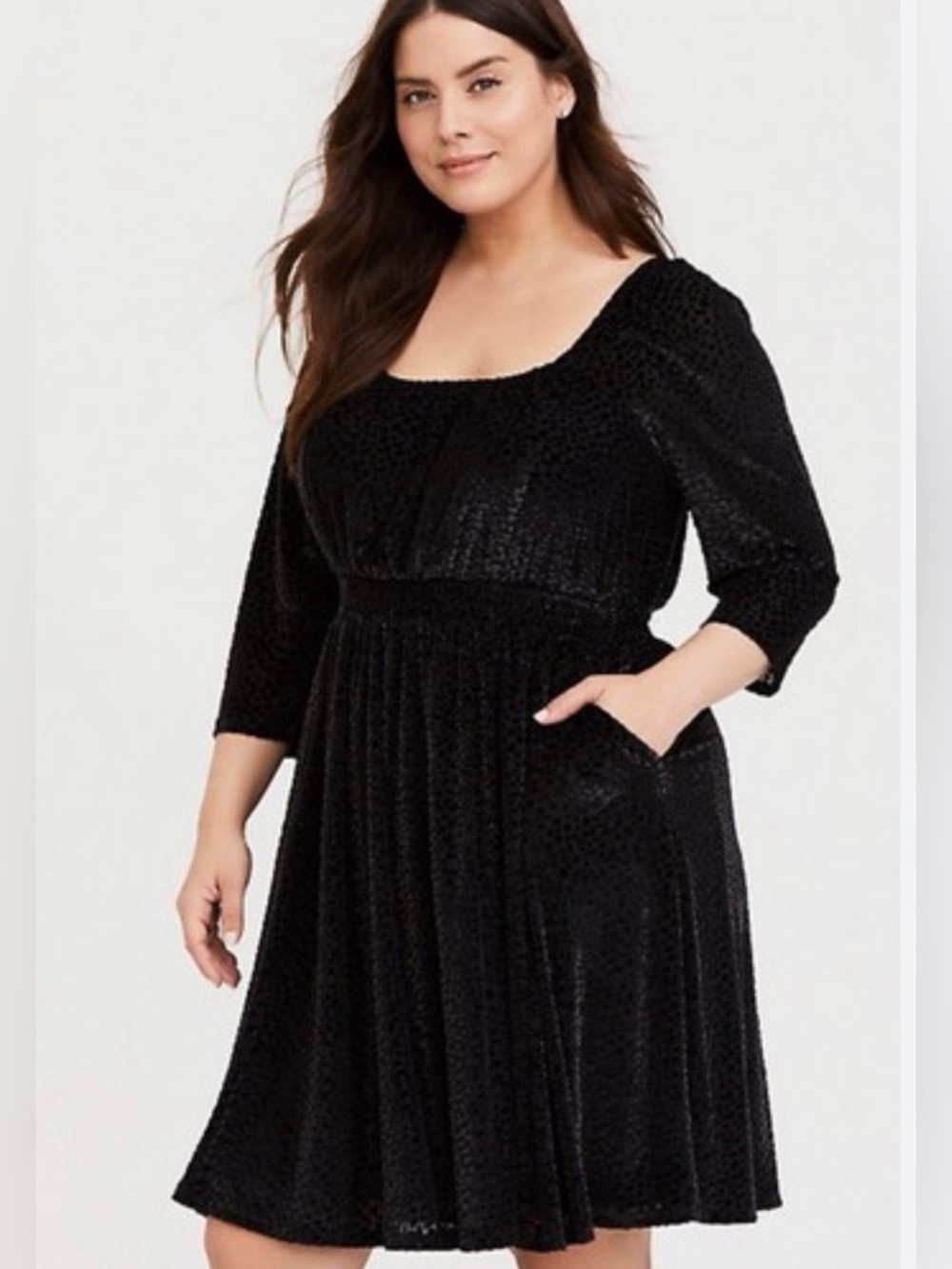 torrid blk vlvt burnout 3/4 slc drss w elastic nkline & wst WM 3X goth going out
